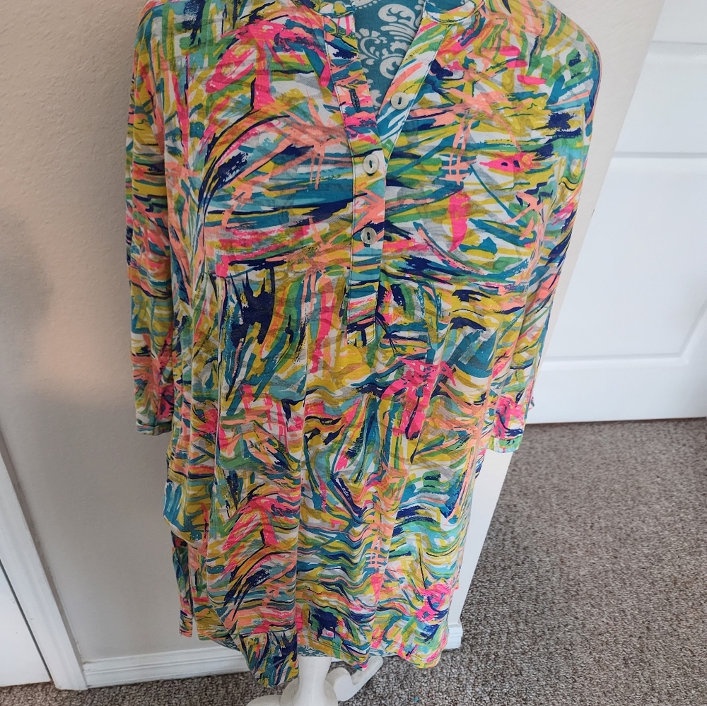 Colorful Button-Up Tunic - Picture 3 of 12